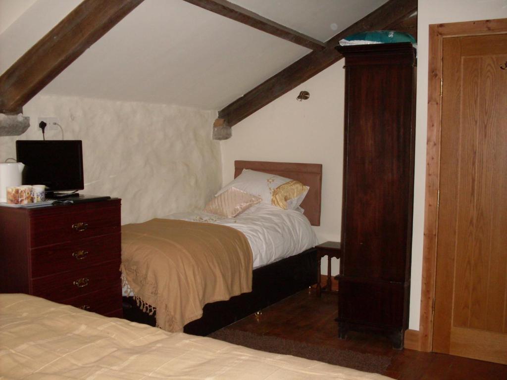 The Barn B&B Port Talbot Room photo